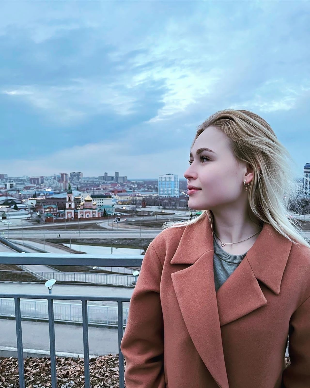 Оленька проститутка Питера у метро Академическая проститутки спб парой